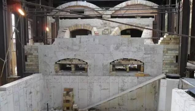 玻璃窯爐池底腐蝕原因有哪些？