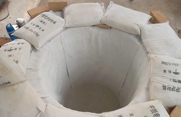 奧貝磨球?qū)Ｓ脿t襯材料